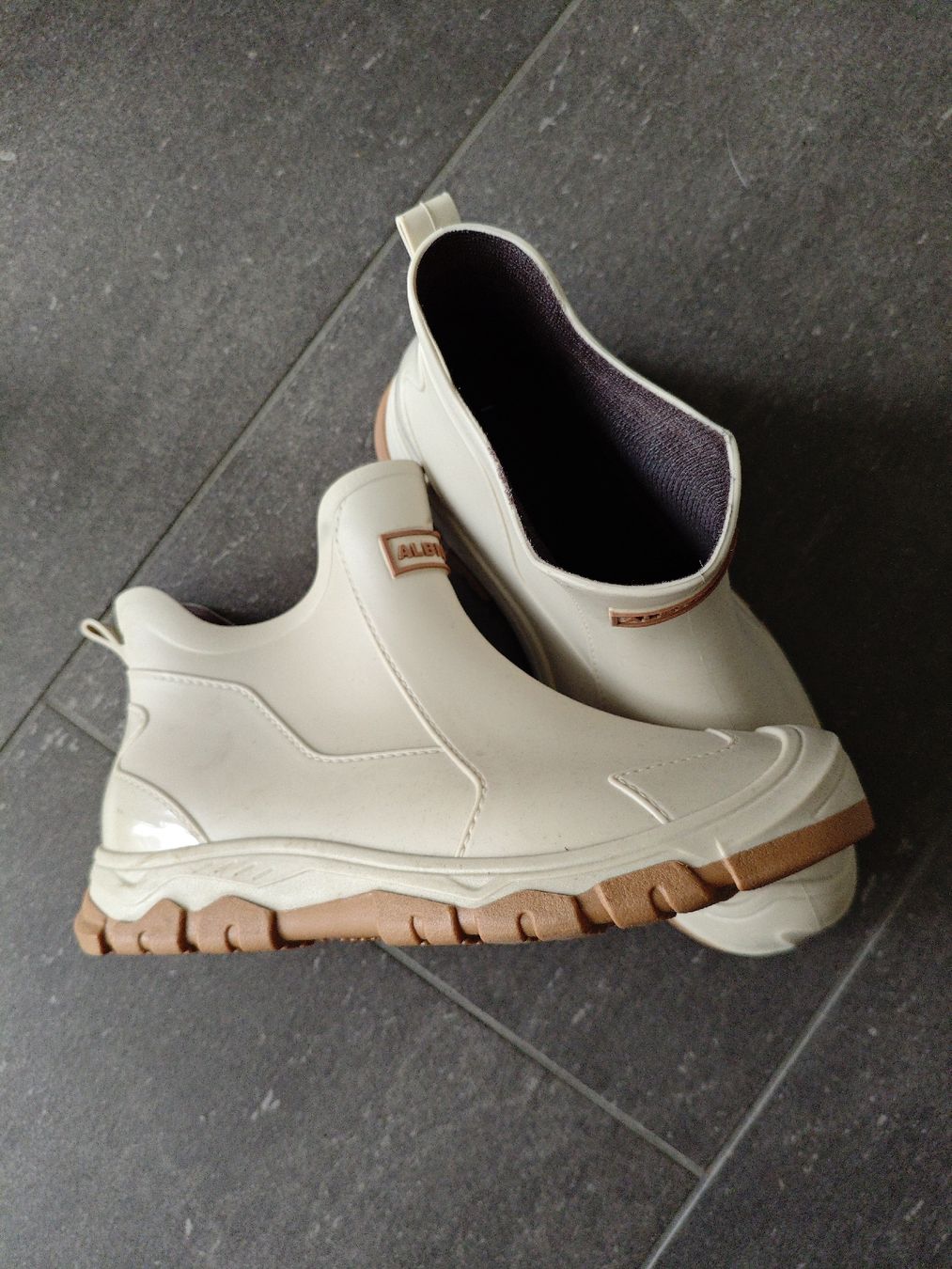 Scarpe da donna: Stiefeletten Damen Creme Grösse 36  – Usato da Grüsch venduto da Sweet1000