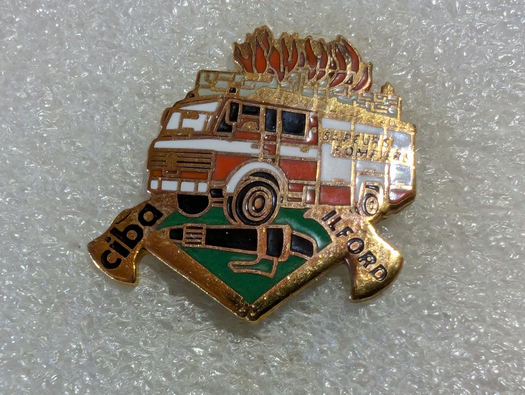Placchette & Badge: Ansteckpin 117: Feuerwehr – Usato da Oppligen venduto da Pin-Fall-Shop