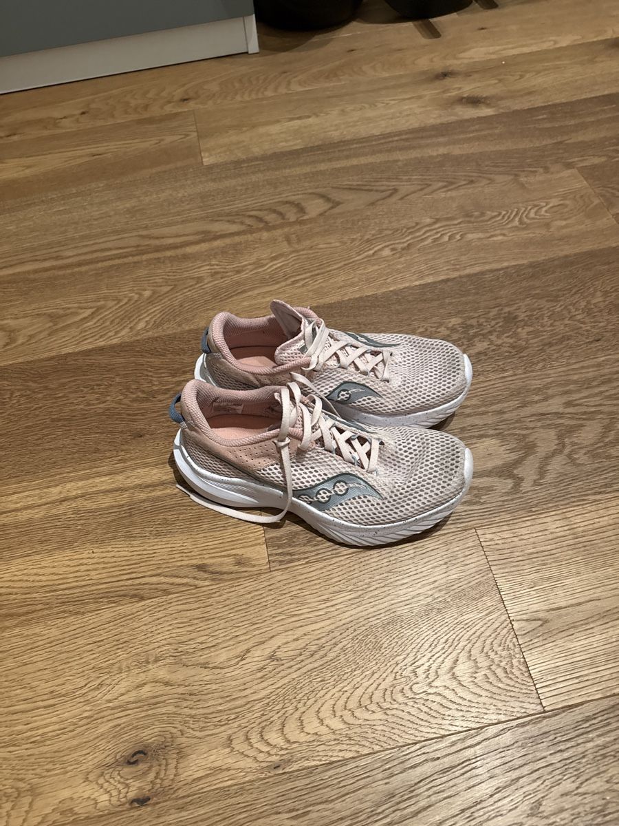 Saucony Scarpe da donna: Saucony Kinvara 14 - Grösse 39 – Usato da Zürich venduto da Chriscs17 1