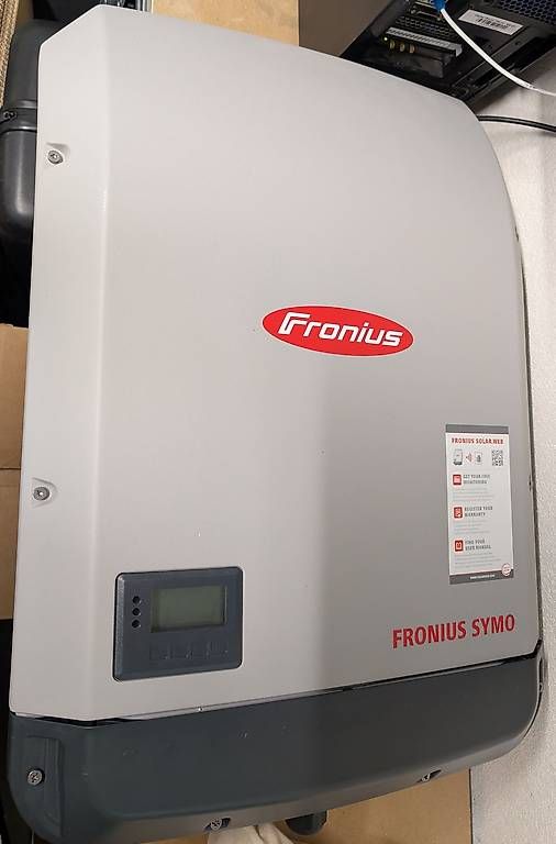 Inverter: Wechselrichter Fronius Symo Light 17.5-3-M – Usato da Lyss venduto da perrine1999