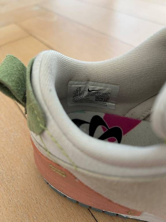 Nike Scarpe da donna: Nike Dunk beige-rose – Usato da Lausanne venduto da gil_7h6n 2
