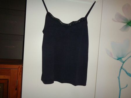*** Top mit Spitze ***