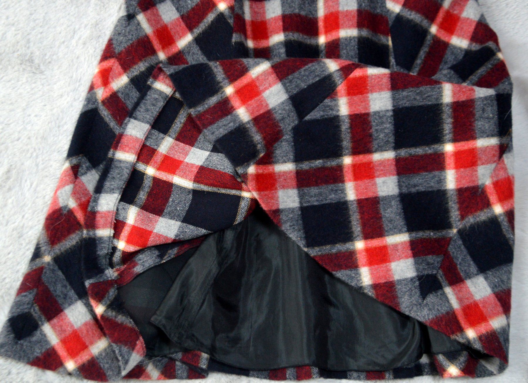 Prada Vestiti: Prada Kleid / Robe .40   Wolle / laine – Usato da Collonges venduto da Auganien 2
