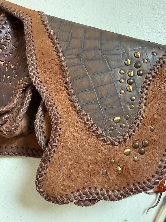 Borse: Handgemachte Ledertasche im Boho-/Western-Stil – Usato da Ebikon venduto da Isifasi 1