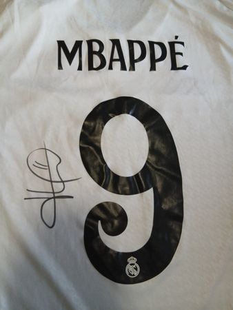 🔥SIGNED MBAPPE REAL MADRID MAILLOT FOOTBALL CHAMPIONS🔥