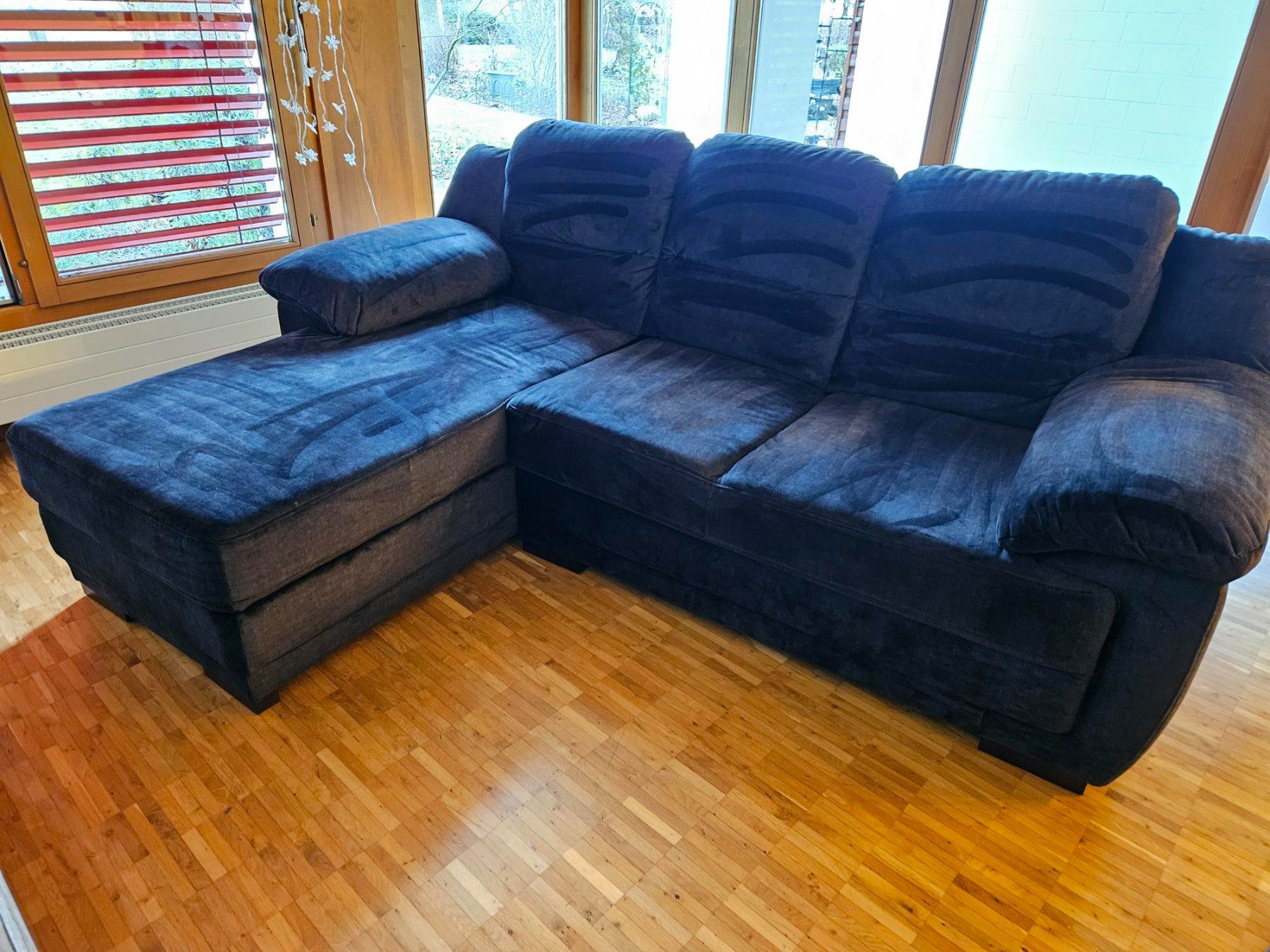 Sofas: Vintage Ecksofa im 90er-Stil | Anthrazit | Samt – Gebraucht aus Hinwil von _chlini