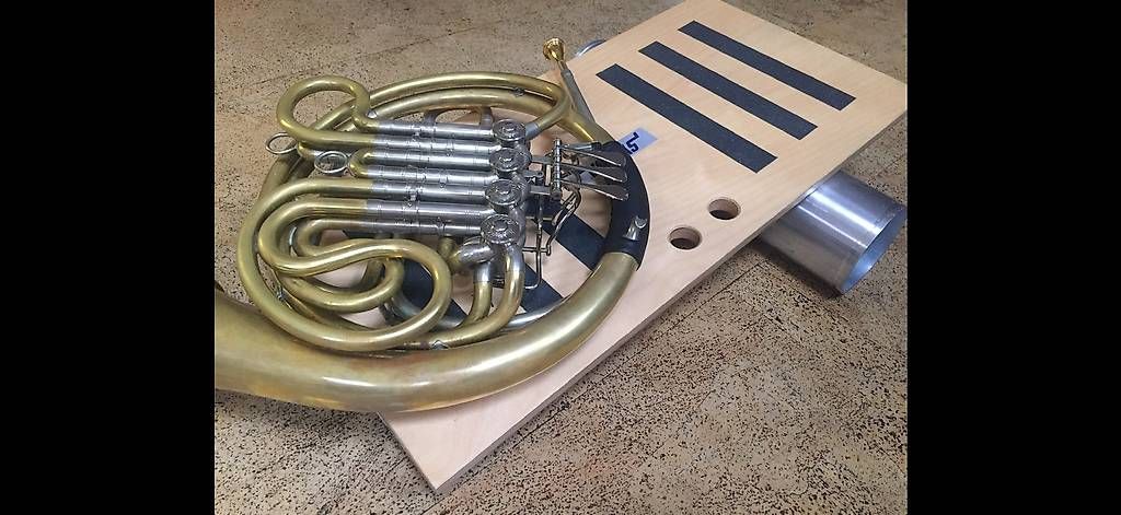 Strumenti musicali: Waldhorn Doppelhorn Engelbert Schmid – Usato da Gamprin venduto da Wulfmaan 2