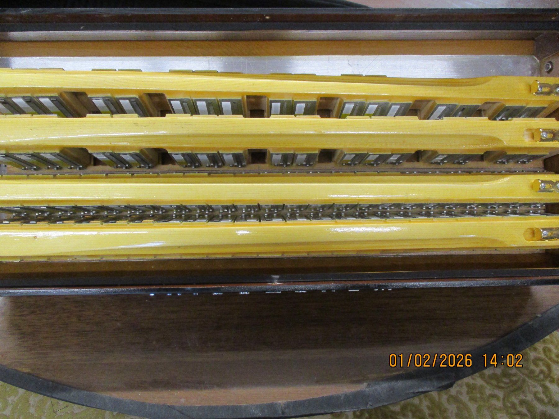 Strumenti musicali: Akkordeon Mengascini Super – Usato da Jegenstorf venduto da Oktavio 7