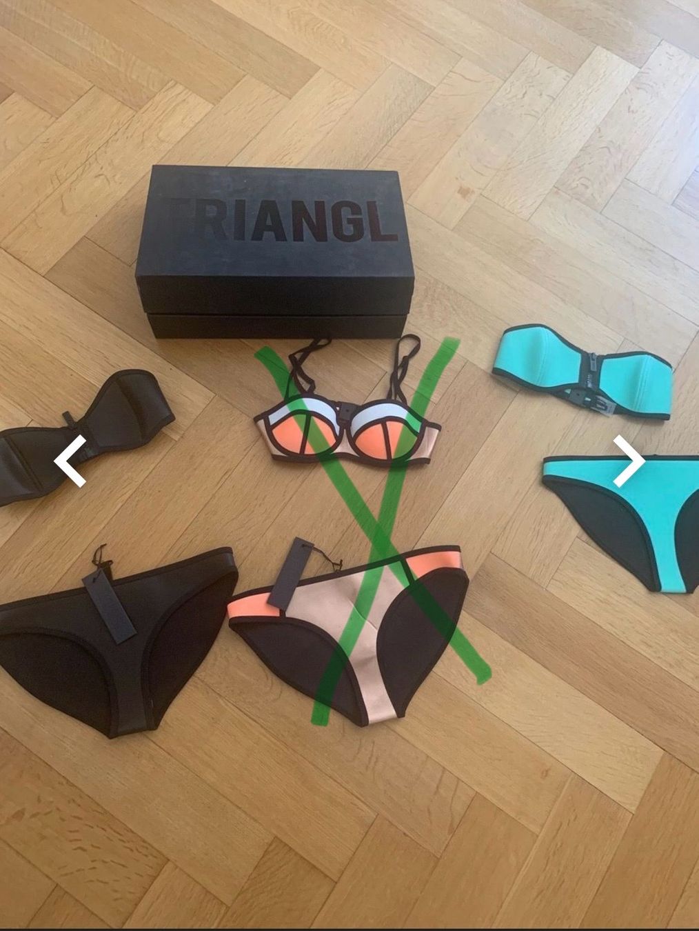 Costumi da bagno & Bikini: Triangl Bikini 2x – Nuovo (secondo la descrizione) da Glattbrugg venduto da A.S.90