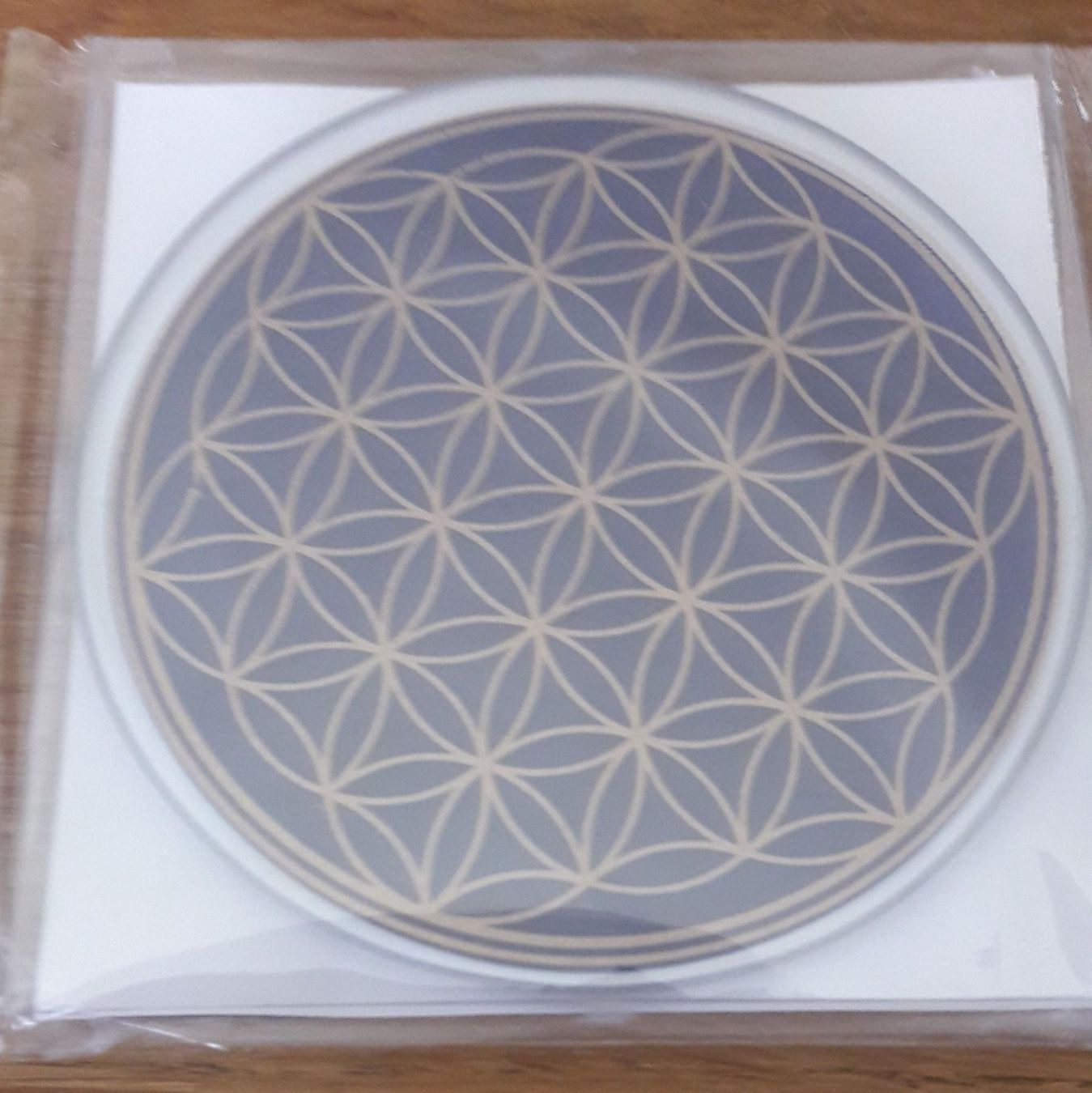 Untersetzer: Aktion: Glasuntersetzer 'Blume des Lebens' – Neu und originalverpackt aus Rotkreuz von Basana2
