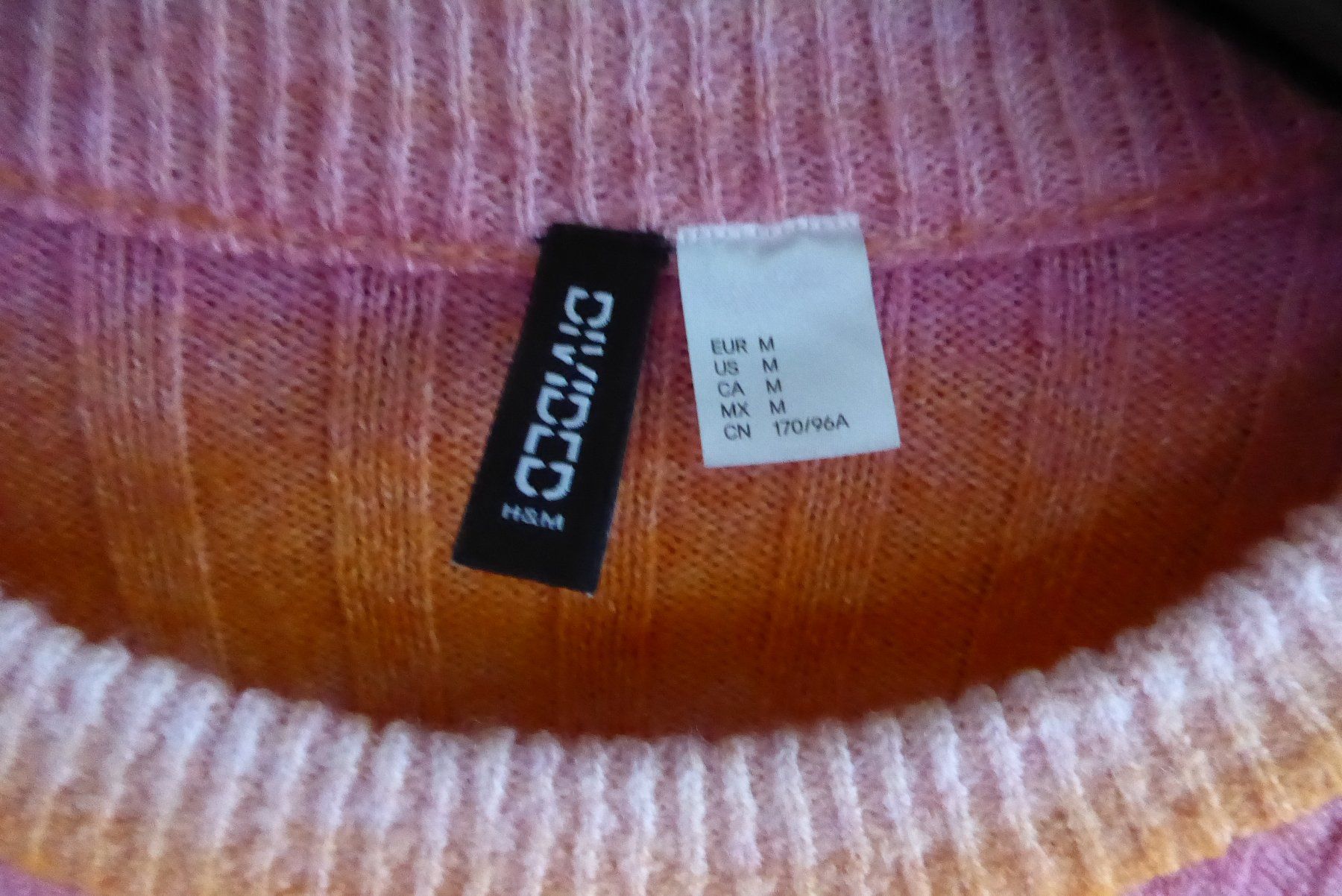 H&M Maglioni & Felpe: Schöner Pullover Gr M H&M – Usato da Sargans venduto da Benziner 2