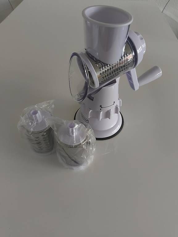 Elettrodomestici da cucina: Livington Sumo Slicer – Usato da Steffisburg venduto da biru99