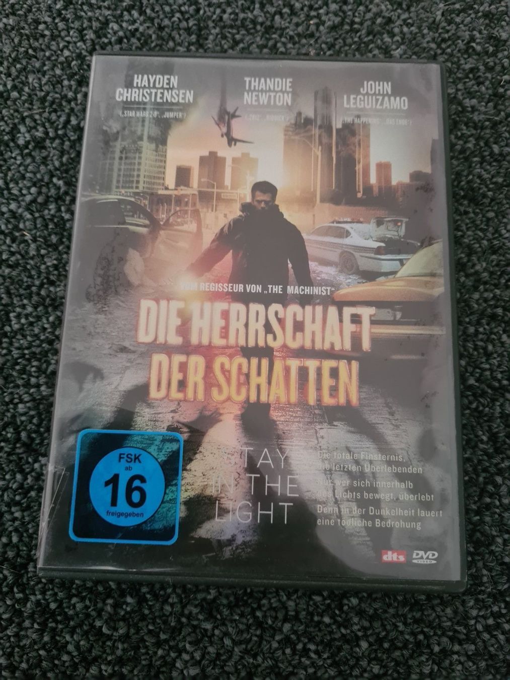 Tutti i DVDs: DIE HERRSCHAFT DER SCHATTEN(11531) – Usato da Ruswil venduto da M71