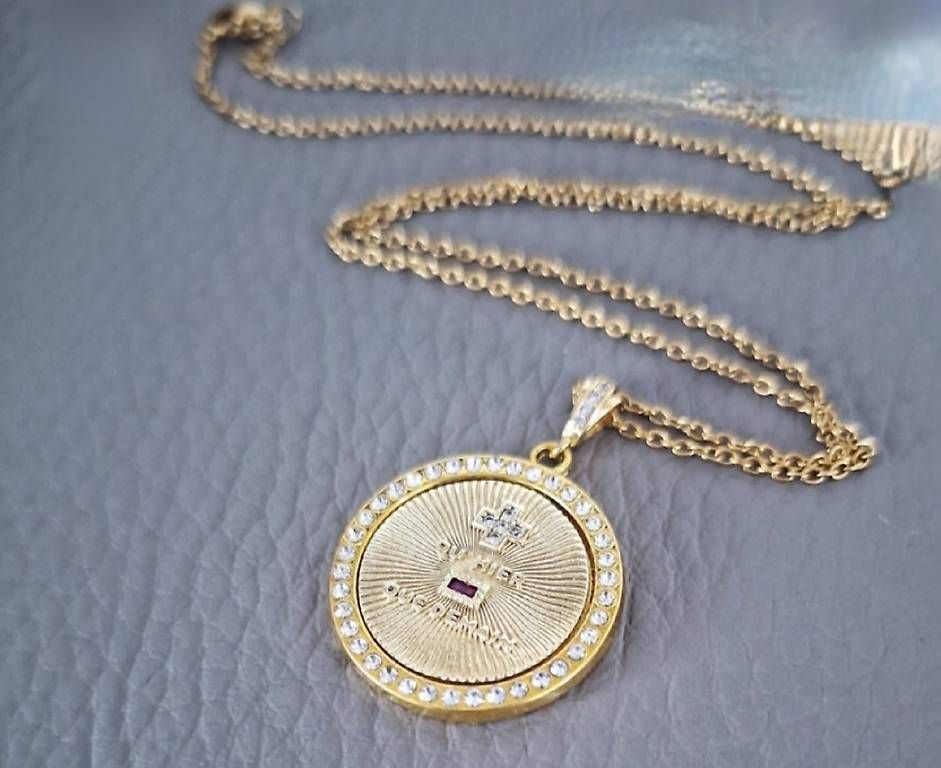 Colliers: Collier femme – D'occasion à Murten par cer_cr9z