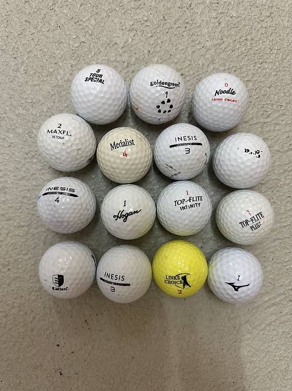 Palloni: Golfbälle (Fundbälle) – Usato da Sursee venduto da simu2000