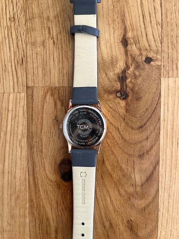 Orologi: Uhr mit Rotgold – Usato da Hochdorf venduto da sha_l8l8 2