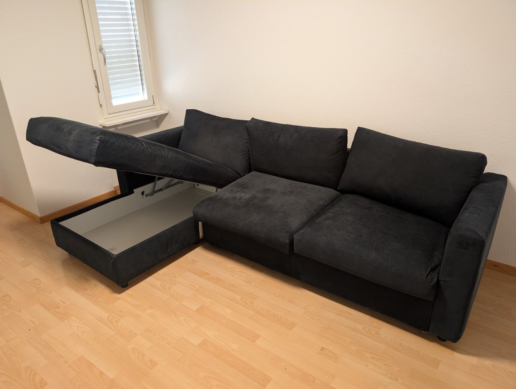 Ikea Divani: IKEA VIMLE Ecksofa mit Bettfunktion dunkelgrau guter Zustand – Usato da Tann venduto da gma_rh5f 2