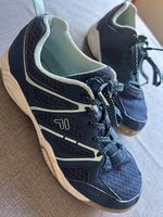 Never used sport shoes 