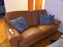 Elegantes braunes Leder-Sofa von Burov, 2-Sitzer, top Zustan