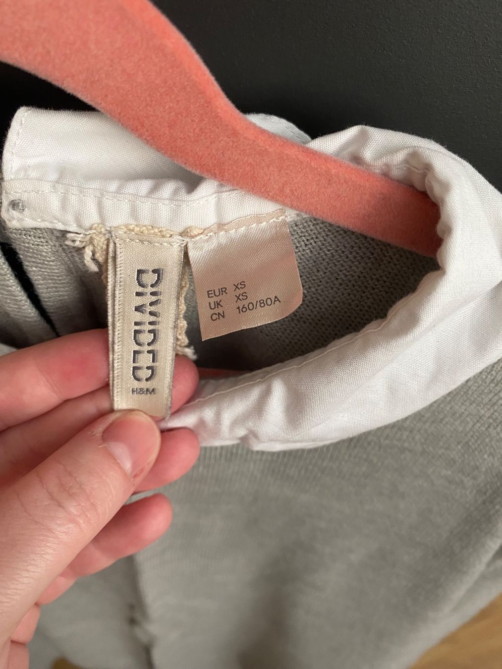 H&M Maglioni & Felpe: Pull Gris Col Claudine H&M Taille XS – Usato da Sion venduto da pur_m89d 2