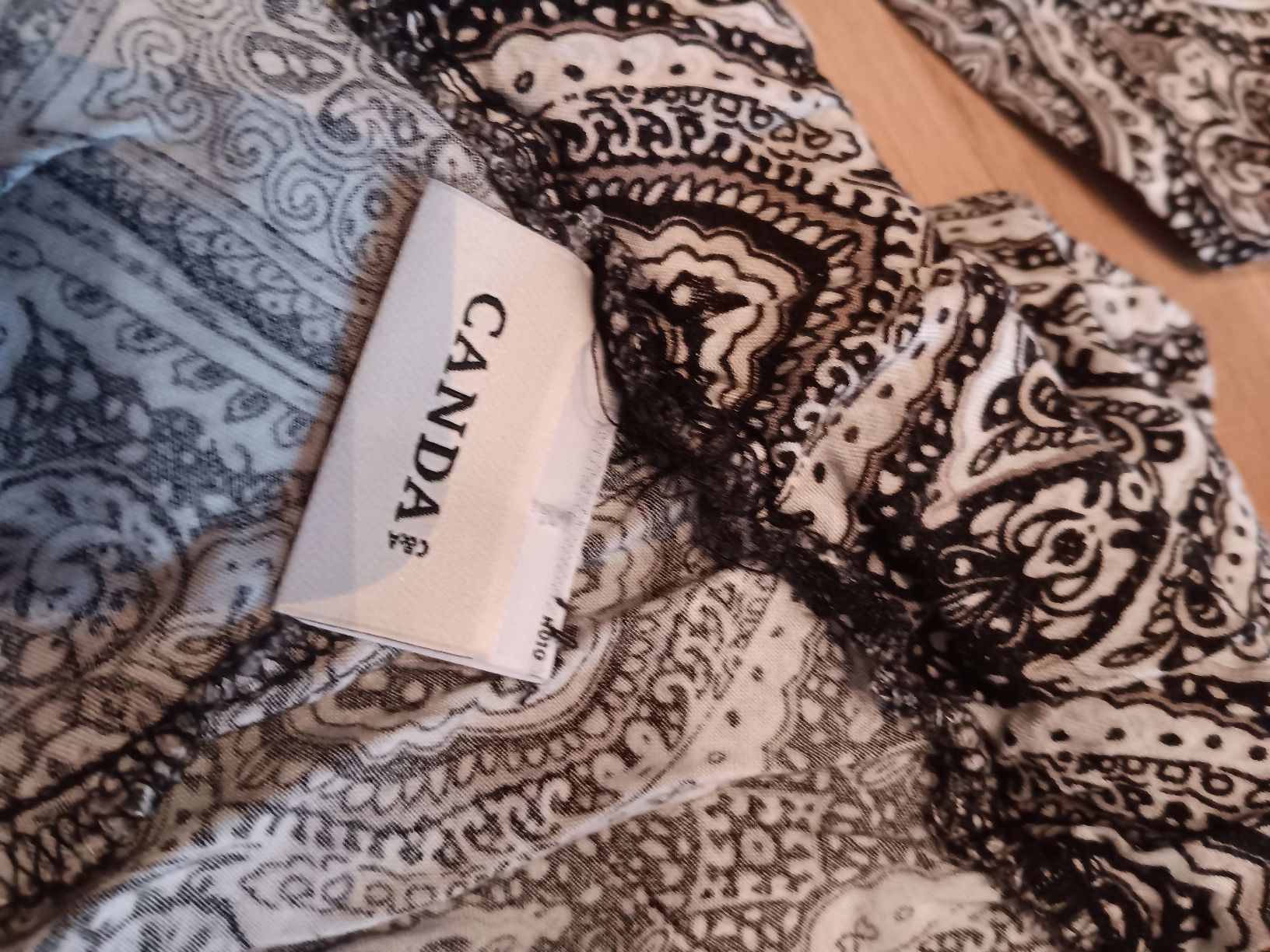 Pantaloni: Damen Hosen 44 C&A – Usato da Mörel venduto da MJoaoCosta 3