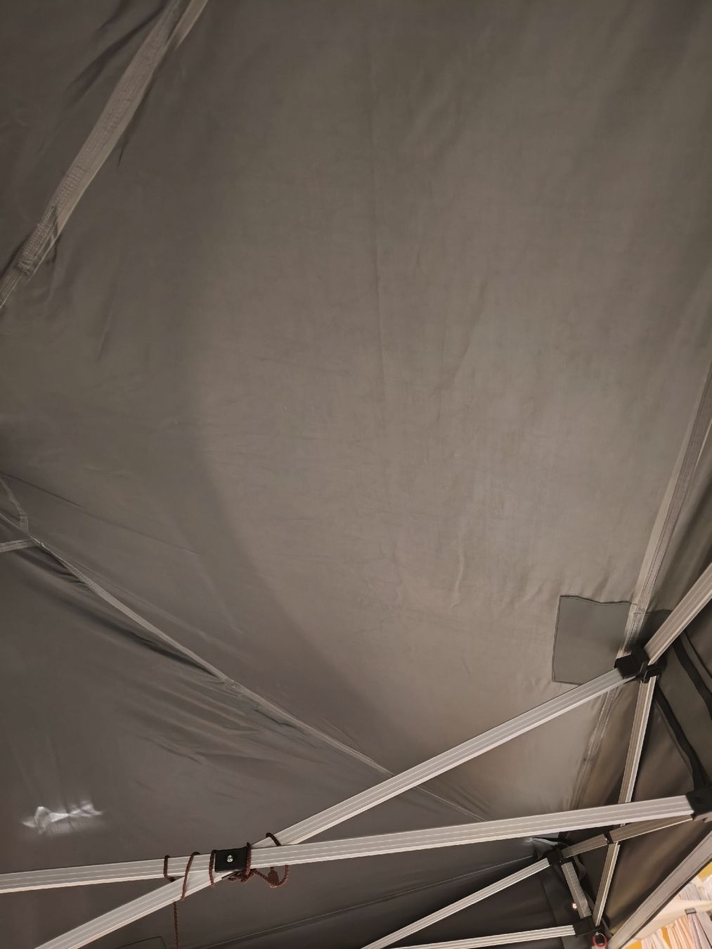 Tentes & Pavillons: Festzelt 3x3x3.4 – D'occasion à Zwingen par inf_2blh 4