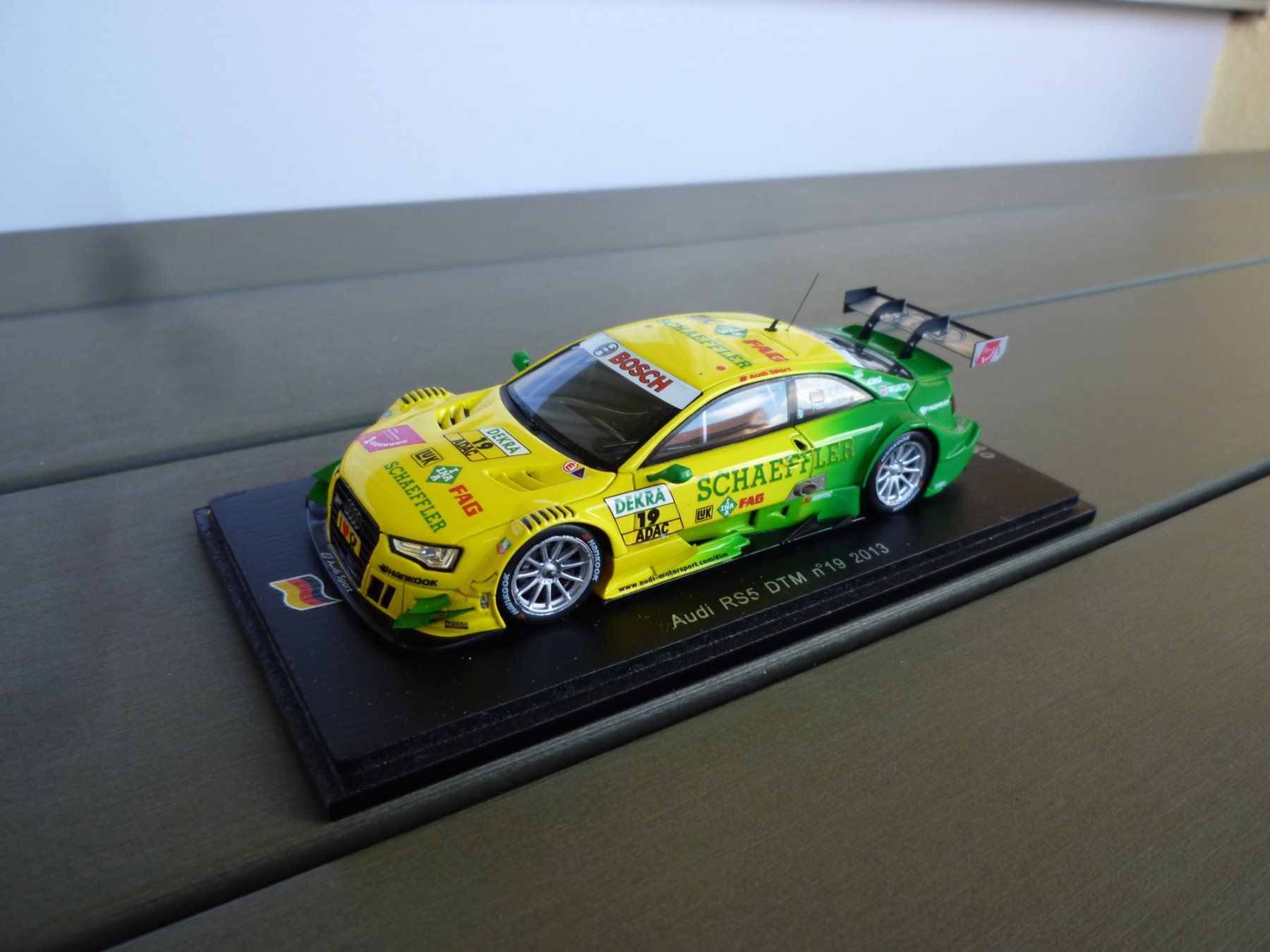 Audi Modellini d'auto: Audi RS5 (DTM 2013) – Nuovo (secondo la descrizione) da Flawil venduto da Imperiosud 5