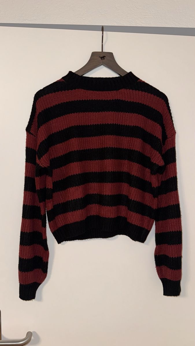 Pulls & Sweat-shirts: Strickpullover mit Streifen S – D'occasion à Landquart par Happyhippo42