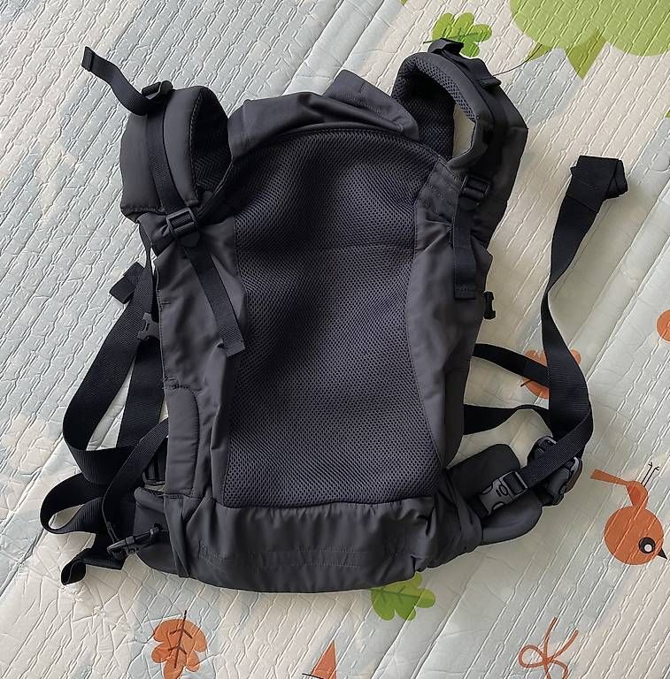 Porte-bébés ventraux & dorsaux: Marsupio stokke  – Neuf avec emballage d'origine à Rivera par lor_b2y9 2