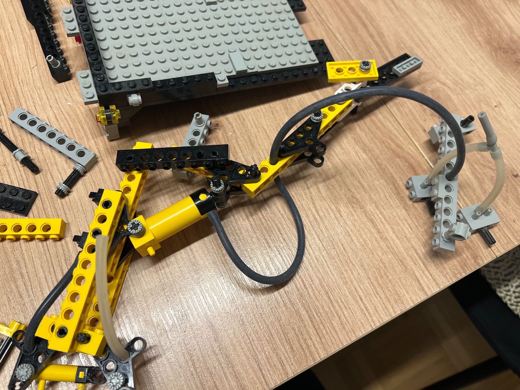 Lego Giocattoli: Lego Technic Teile Konvolut wie abgebildet – Usato da Steffisburg venduto da Mamschi 5