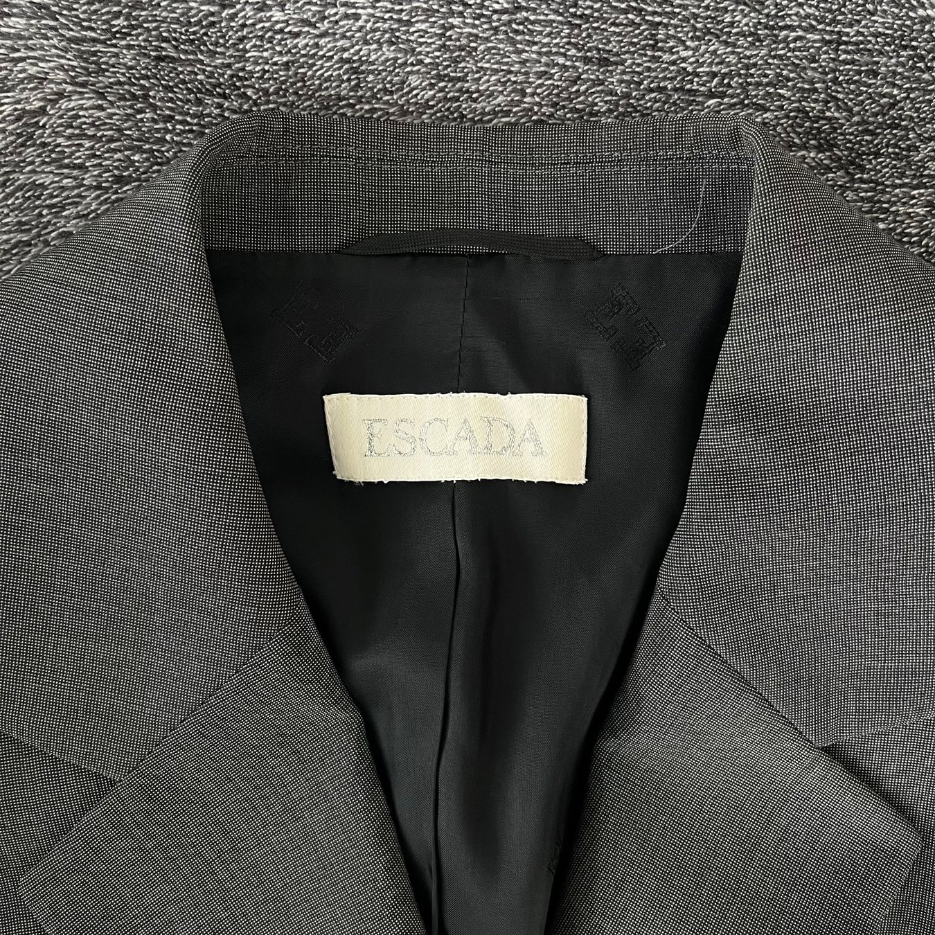Escada Jacken: Escada Blazer – Gebraucht aus Zug von Grc999 4