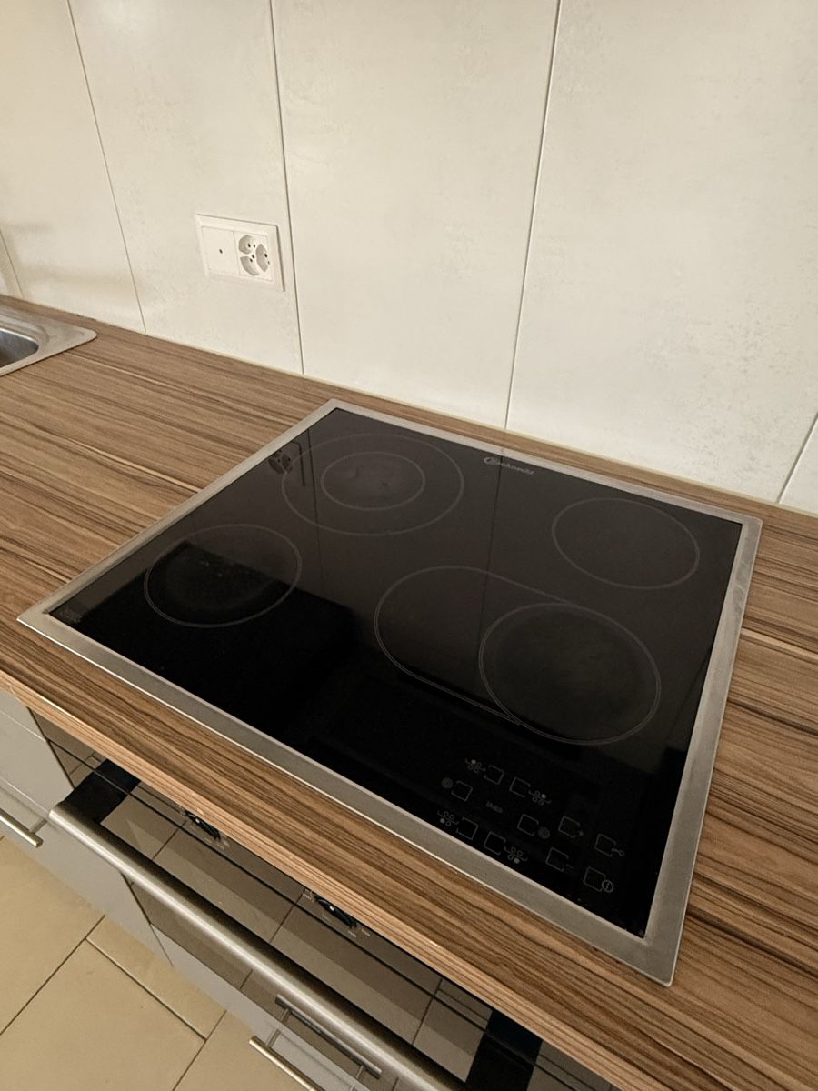 Cucine complete: Küche – Usato da Oberbuchsiten venduto da DoppioEspresso 3