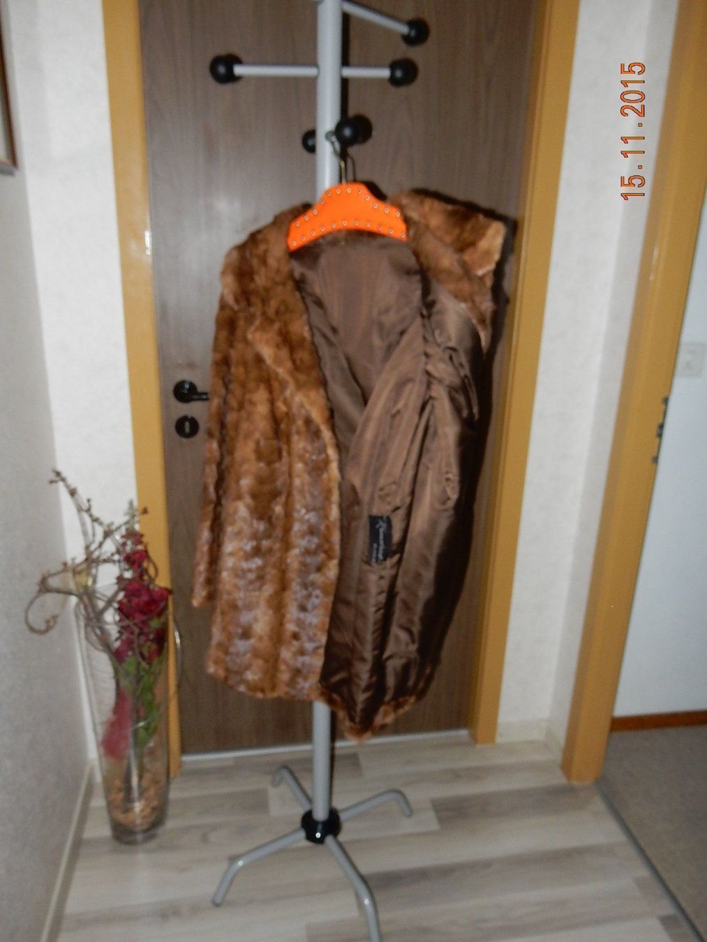 Nerz Vestes: Nerz Kopf Jacket – D'occasion à Niederurnen par Viragoxv 3