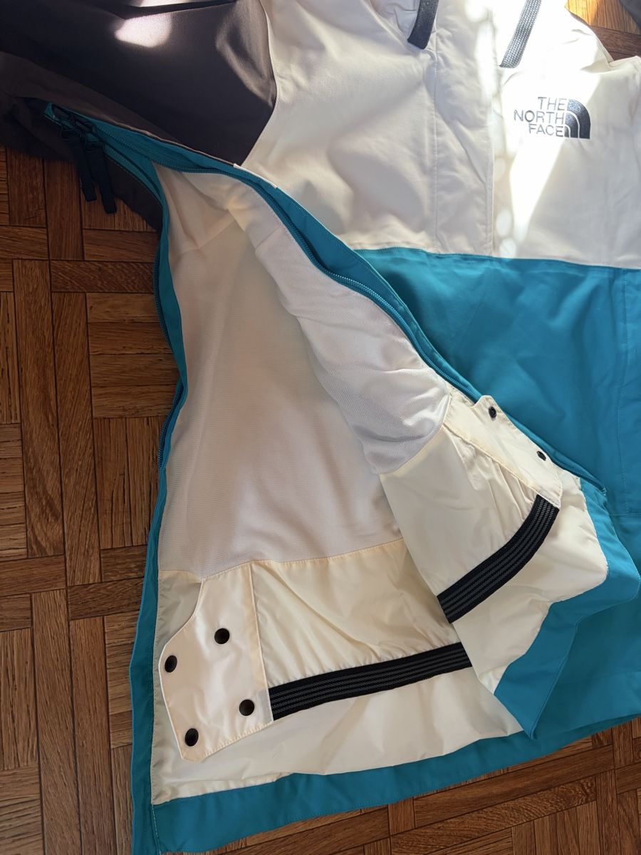 North Face Vestes: The North Face Jacke – Neuf (Voir description) à Klosters Dorf par mis_y95d 3