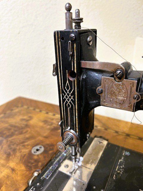 Macchine da cucire: Wunderschöne antike Dürkopp-Nähmaschine – Usato da Altdorf UR venduto da inf_295f 8