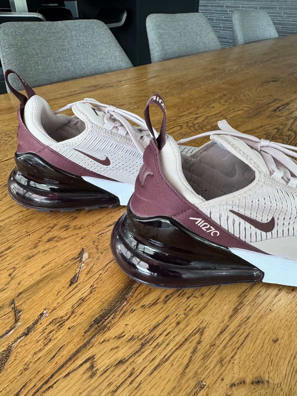 Nike Scarpe da donna: Nike Air Max 270 Damenschuhe neuwertig – Usato da Linden venduto da Ligro7372 4