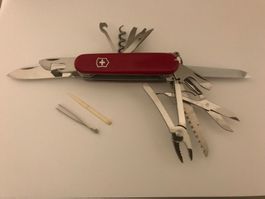 Wenger Officier Suisse Multitool/Sackmesser gebraucht