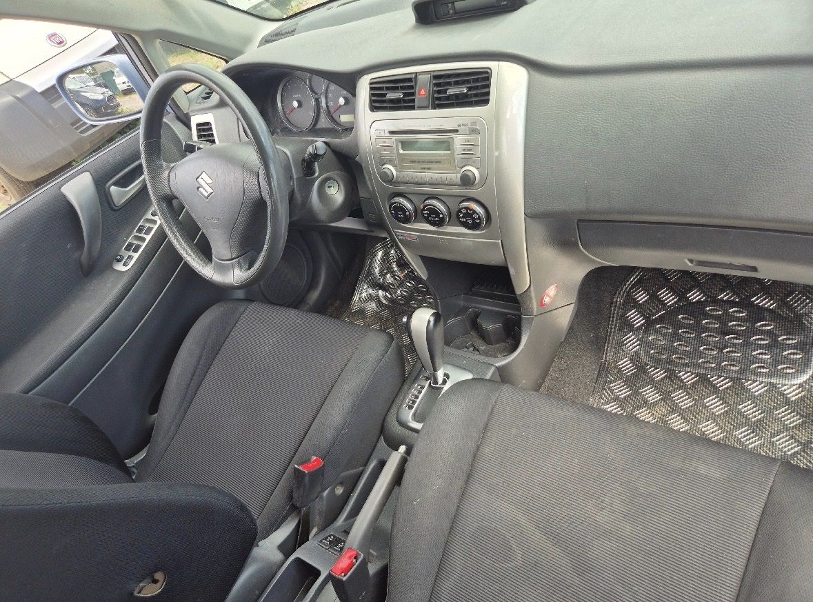 Autos: SUZUKI LIANA – D'occasion à Unterkulm par UsefulGoodsHub 7