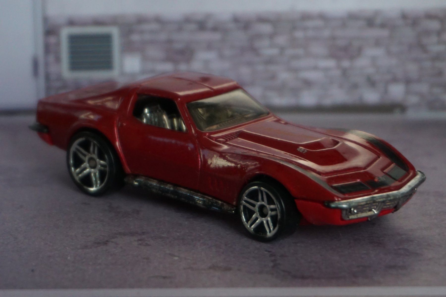 Hot Wheels Modellini d'auto: HotWheels `69 Chevy Corvette KULT !!!!!!!!!!!!!!!! – Usato da Reiden venduto da Doppeldecker69