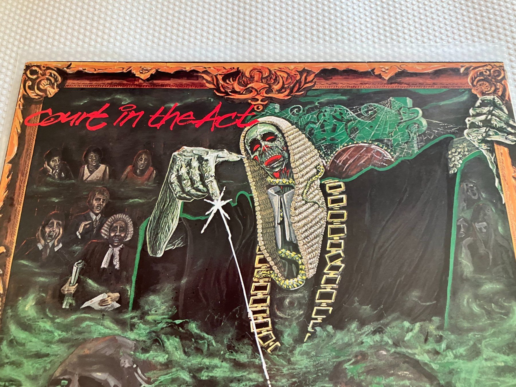 Vinyles: Satan – D'occasion à Aarwangen par Jukebox3 1
