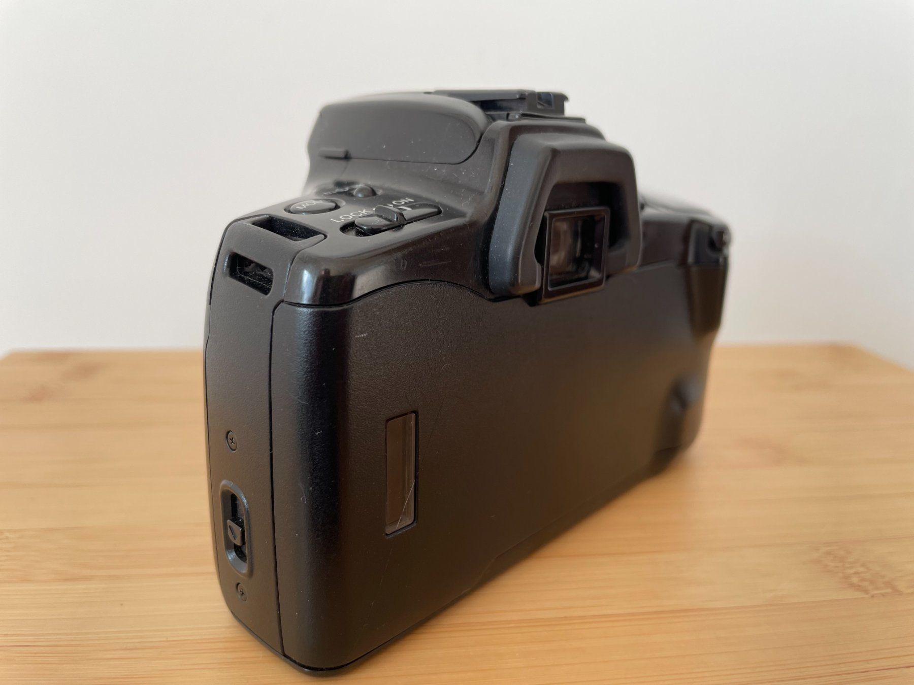 Minolta Fotocamera: Minolta Dynax 500 si – Usato da Petit Lancy venduto da gil_hr6v 1