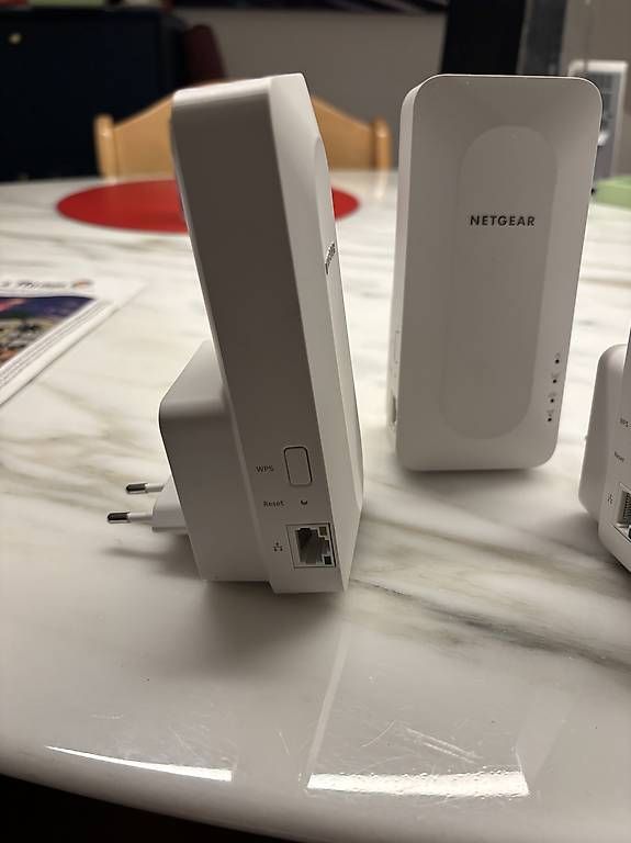 WiFi: Netgear AX1800 Mesh extender – Usato da Genève venduto da Skigasp