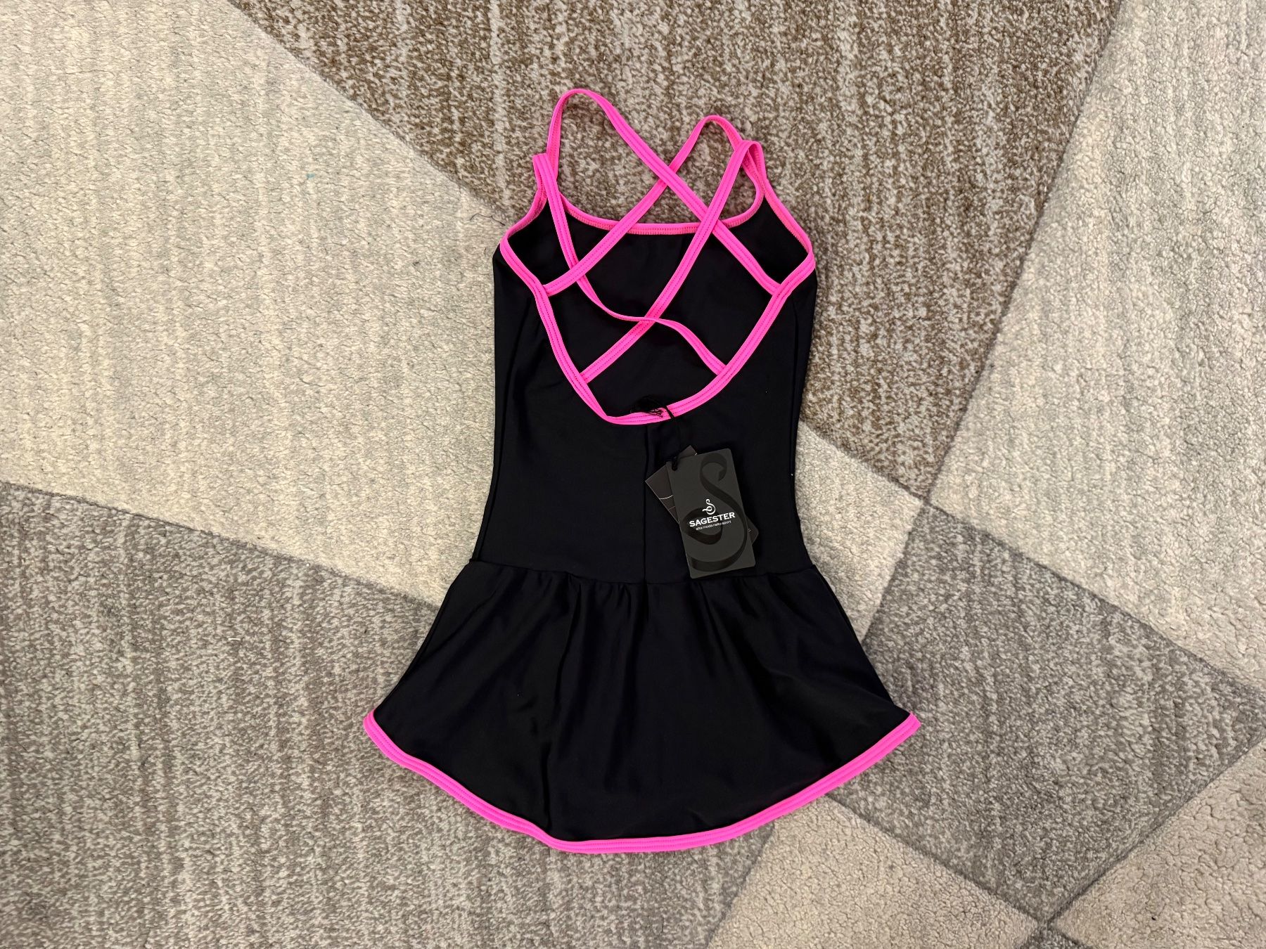 Vestiti & Gonne: Training Kleid Eiskunstlauf Sagester Mod.180  Gr. XS – Nuovo e nell'imballaggio originale da Zürich venduto da makmakmak 3