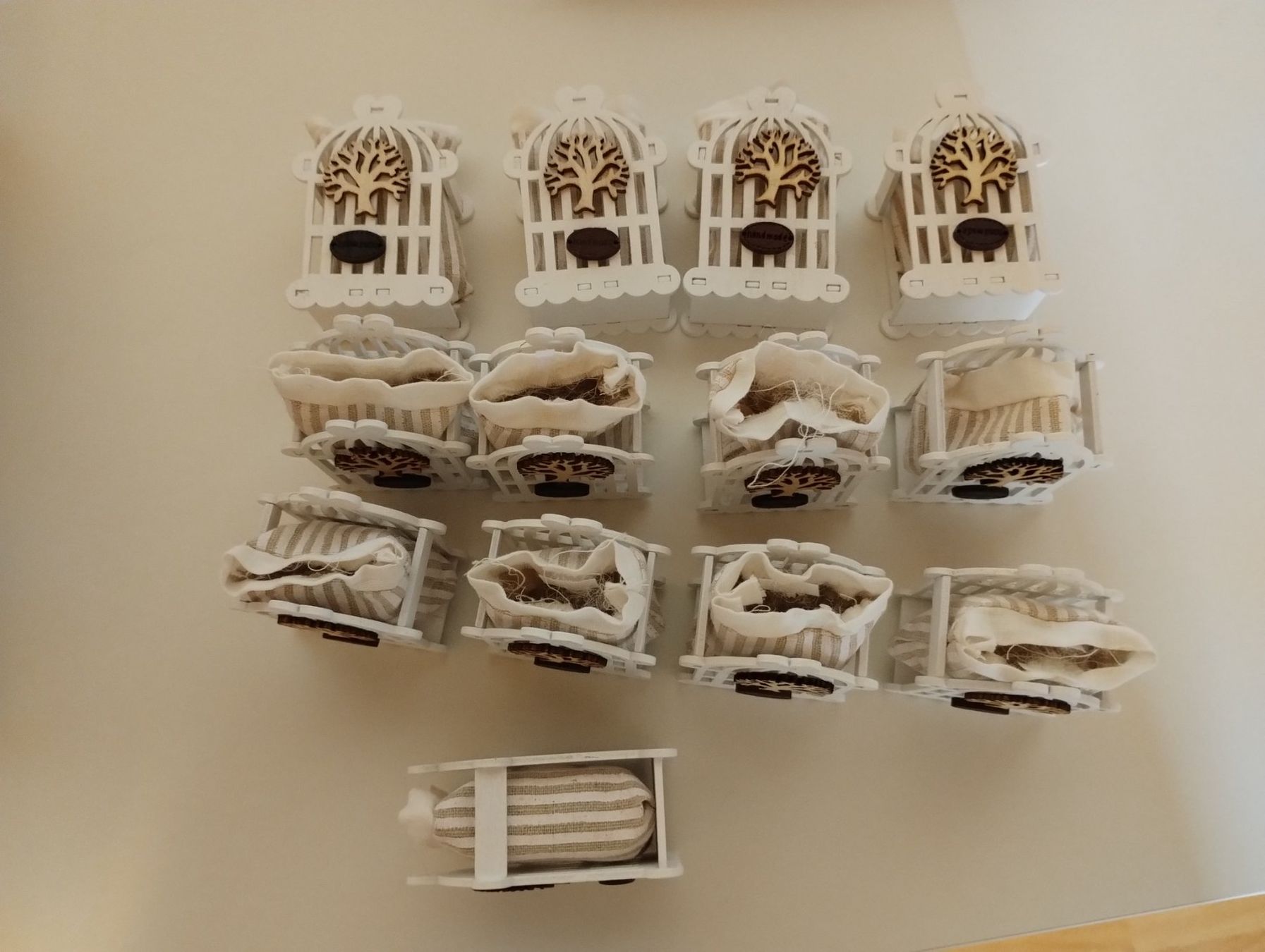 Alle Dekorationen: boîte à confettis - Konfetti-Box – Neu (gemäss Beschreibung) aus Matran von Taragor 5