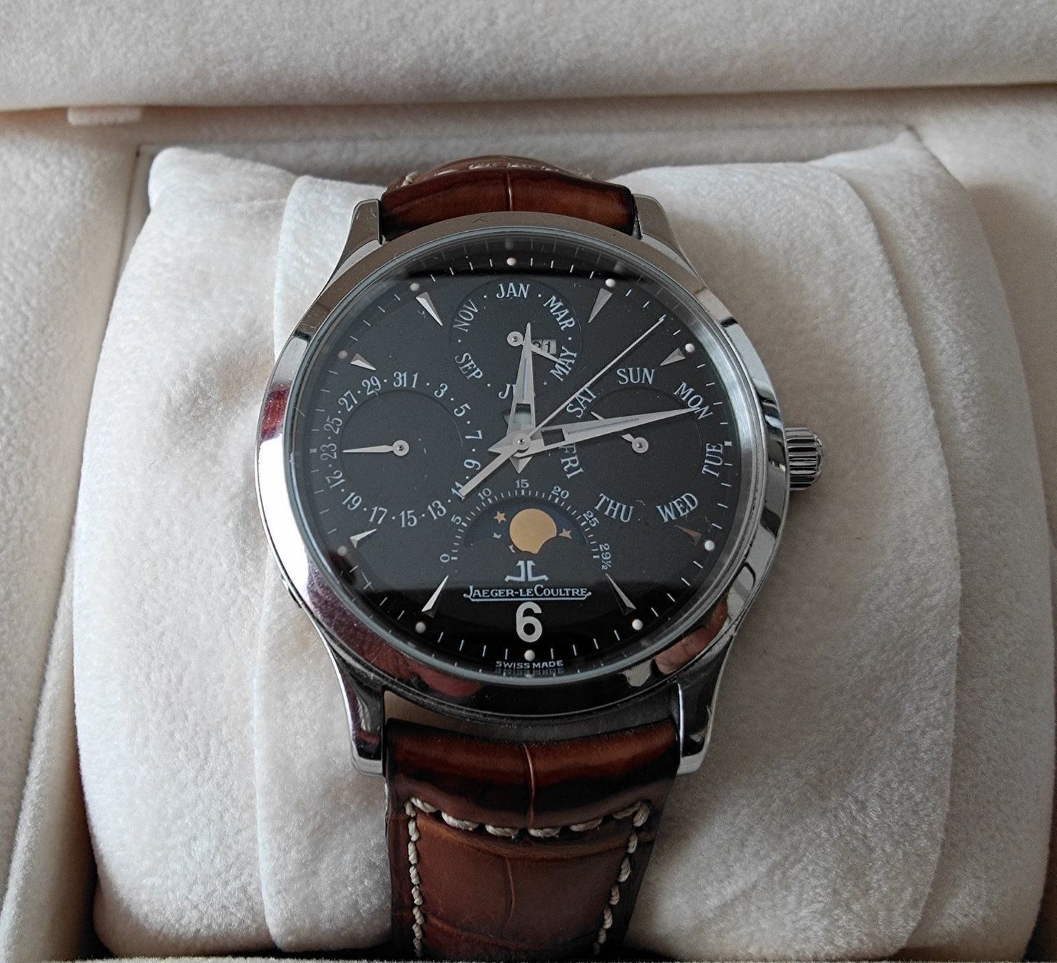 Jaeger-Lecoultre Orologi: JLC Master Ultra Thin Perpetual – Usato da Bolligen venduto da Casewise
