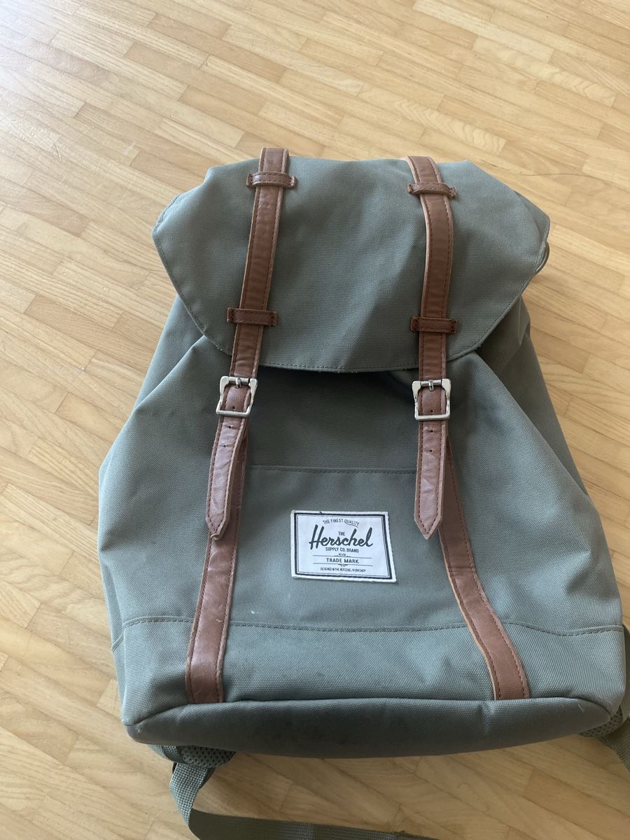 Herschel Sacs à dos: Herschel Rucksack – D'occasion à St. Gallen par elli18 4