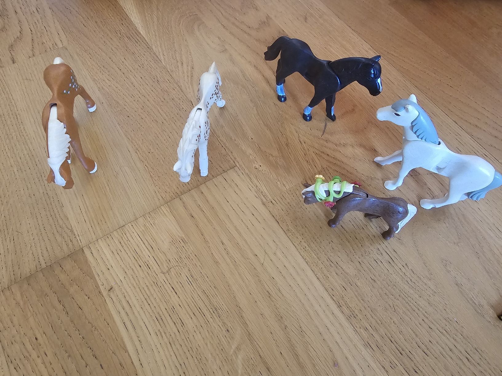 Playmobil Spielzeuge: Playmobil Pferdestall – Gebraucht aus Landquart von scharlachroti 2