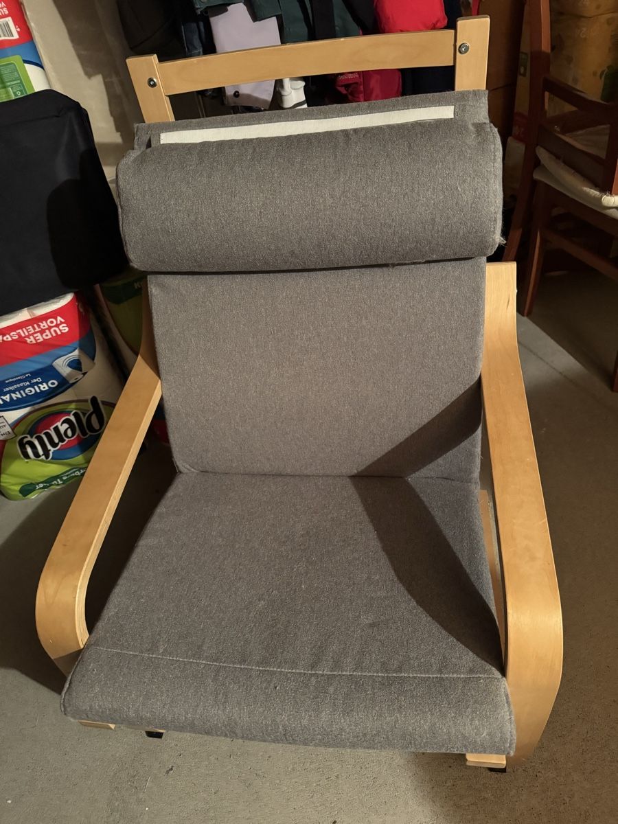 Ikea Poltrone: POÄNG-Sessel von IKEA – Usato da Gisikon venduto da mondobirma