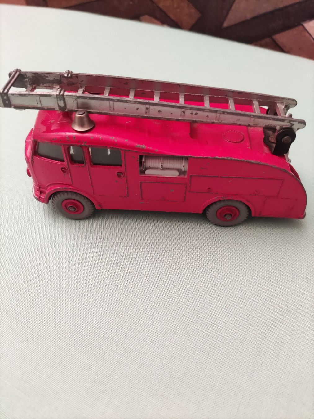 Dinky Toys Modellini d'auto: Dinky Supertoys Fire Engine 955 60er – Usato da Solothurn venduto da Csw1
