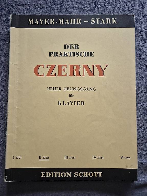 Libri: Klaviernoten "Der praktische Czerny" – Usato da Niederhasli venduto da mybluefish